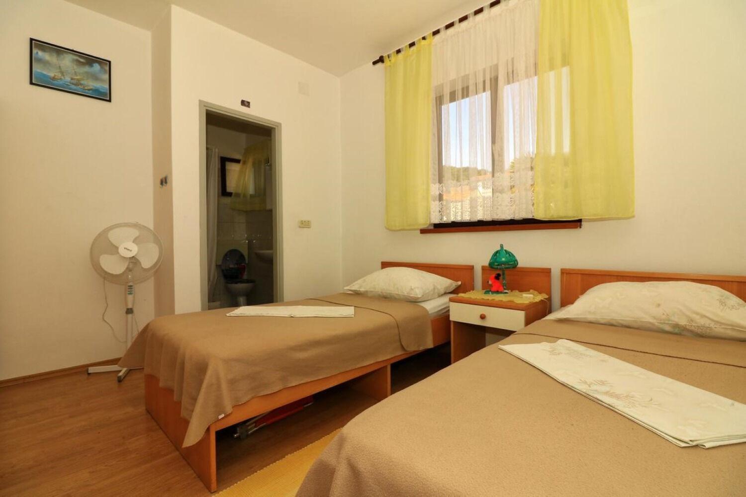 Apartments Slavica - Free Parking Jezera Eksteriør bilde